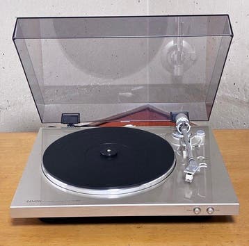 Denon - DP-300F Volledig automatische riemaandrijving stereo, Nieuw