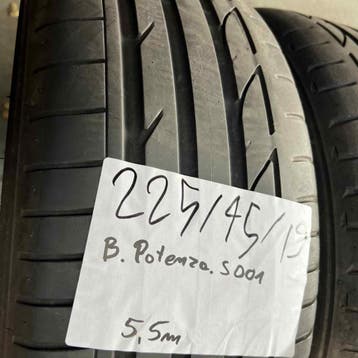 2 x Bridgestone Potenza S001 225-45-19 Zomerbanden 5,5mm, 19 inch, Gebruikt, Ophalen of Verzenden, Band(en)