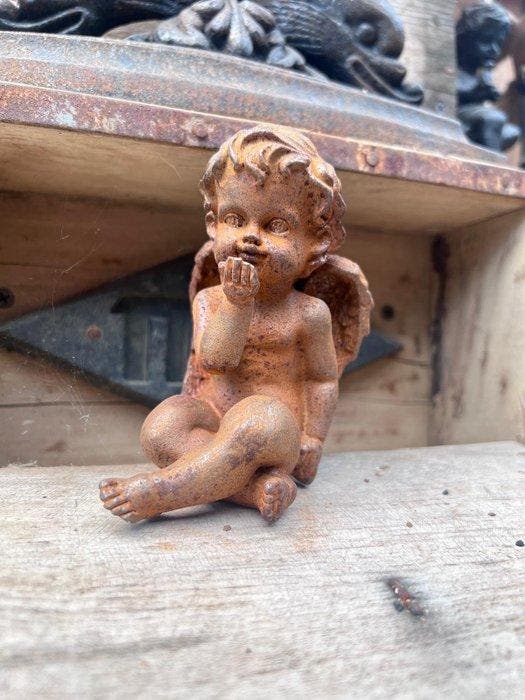 Decoratief ornament - Europa - Zittende engelfiguur, Antiek en Kunst, Curiosa en Brocante