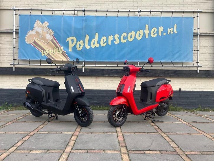 Nieuw Tomos GS01/25 of 45 km/h /met fabrieksgarantie €1699,-, Fietsen en Brommers, Brommeronderdelen | Scooters, Nieuw, Ophalen