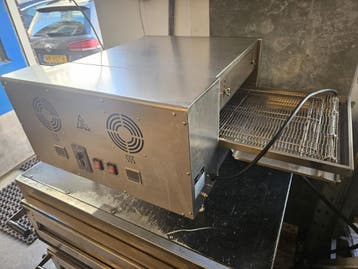 Lopende band pizzaoven 220v  in VEILING, Gebruikt, Ovens, Magnetrons en Steamers