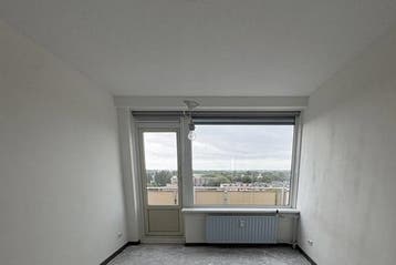 Appartement Winston Churchilllaan in Spijkenisse, Via bemiddelaar, Spijkenisse, Appartement, Zuid-Holland