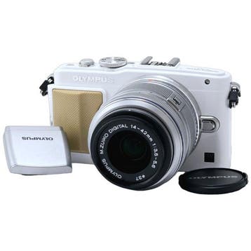 Olympus PEN Lite E-PL5 + M.Zuiko Digital 14-42mm F3.5-5.6, Nieuw