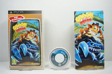 Crash of the Titans (PSP Essentials) Morgen in huis! (PSP), Ophalen of Verzenden, Zo goed als nieuw