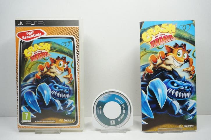 Crash of the Titans (PSP Essentials) Morgen in huis! (PSP), Spelcomputers en Games, Games | Sony PlayStation Portable, Zo goed als nieuw