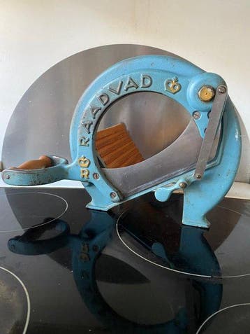 Raadvad - Ove Larsen - Broodsnijmachine - 294 - Roestvrij