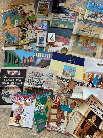 Tintin Set van 44 kalenders, tijdschriften, kranten en, Nieuw