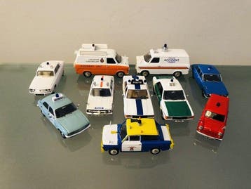 Vanguards 1:43 - Modelauto (10) - Ford, Austin, Morris,, Nieuw