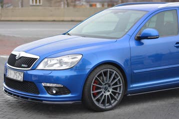 Front Splitter V.1 Skoda Octavia RS Mk2 FL, Verzenden