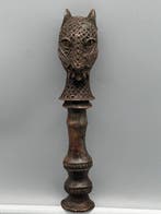 Baton de commandement leopard en Bronze - Beeld -