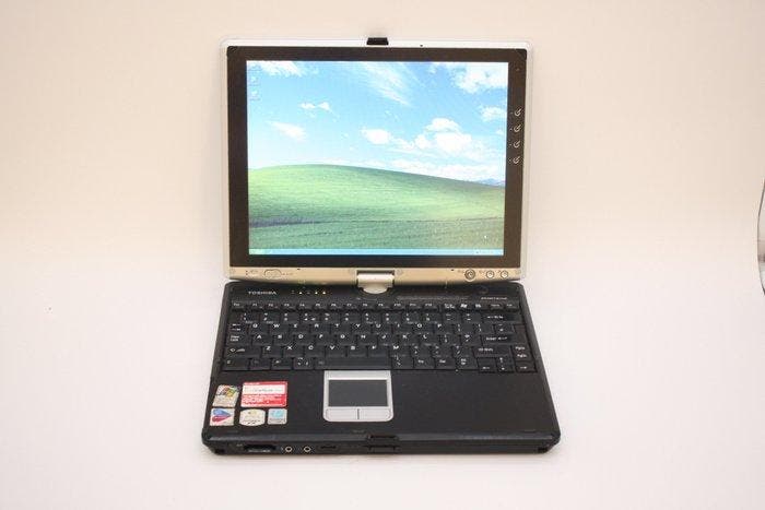 Vintage museum piece: Toshiba Portege M200 | Pentium M, Spelcomputers en Games, Spelcomputers | Overige Accessoires