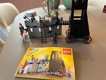 Lego Set - 6061 - Castle - Castle Siege Tower, Nieuw