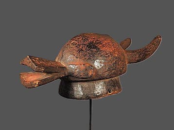 Masker helm Ojuegu. - Mangam. - Mama - Nigeria