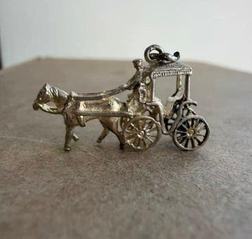 Decoratief ornament - Silver Horse Carriage