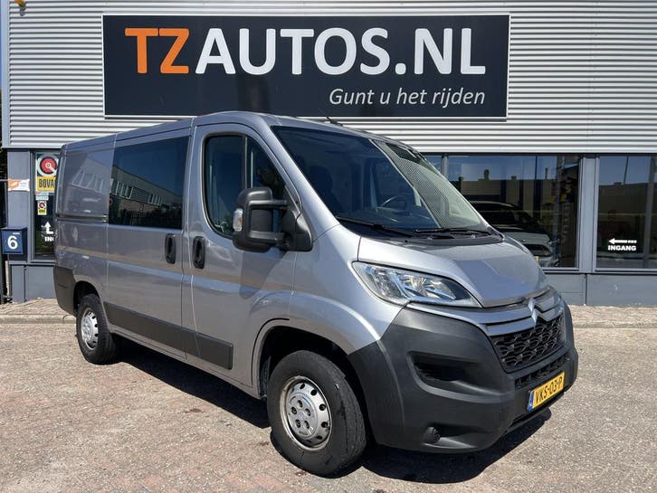 Citroën Jumper 30 2.2 BlueHDi 120 L1H1 Club, Auto's, Bestelauto's, Dealer onderhouden, Lease, Overige kleuren, Handgeschakeld