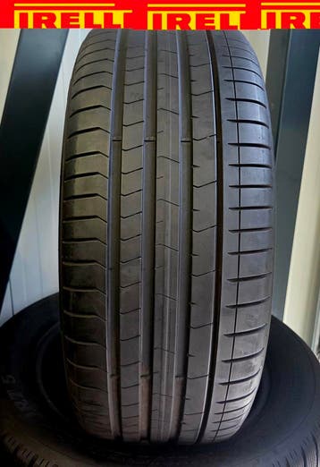 1x 255 40 R21 PIRELLI 7.5 a 8mm €100 GEMONTEERD EN AL, Ophalen, Gebruikt, 255 mm, 21 inch