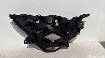 Renault Arkana LED rechter koplamp rechts 260107780R, Ophalen, Gebruikt, Renault