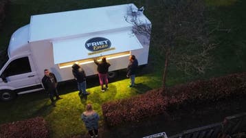Patatkraam op locatie | Mobiele Patatwagen met verse patat, Kraam