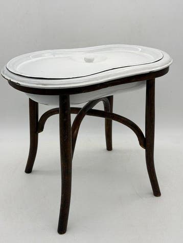 D.G. Fishel Söhne - (Wiener Bentwood) uit de school van