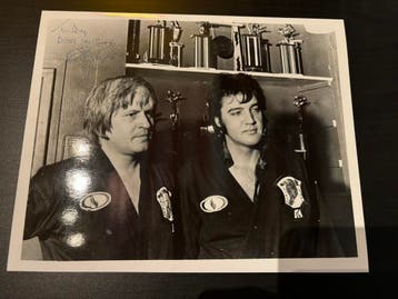 Elvis Presley - Handtekening Ed Parker, Ophalen of Verzenden, Nieuw, Foto of Kaart, Gesigneerd
