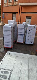 Verhuiswagen /bestelbus huren Inclusief chauffeur/transport, Inpakservice, Opslag