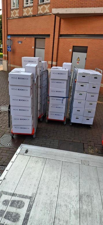 Verhuiswagen /bestelbus huren Inclusief chauffeur/transport, Inpakservice, Opslag