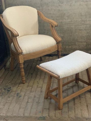 Dierbaar meubel laten opknappen | Stofferen en restaureren, Afhalen en Bezorgen, Stof en Leer