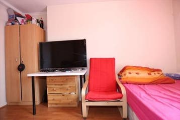 Te Huur Studio Cornelis Houtmanstraat In Den Haag, 20 tot 35 m², Den Haag