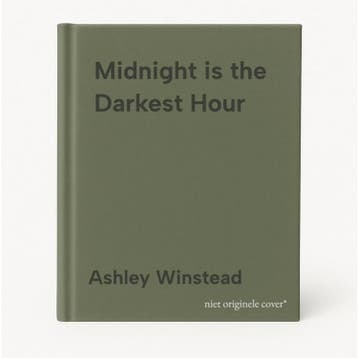 Midnight is the Darkest Hour - Ashley Winstead 9781035905003, Verzenden, Zo goed als nieuw, Ashley Winstead