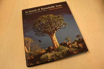 9781868422876 . Titel:  In Search of Remarkable Trees -...., Nieuw