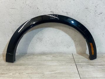 Ford Mustang Mach-E linker achter spatbordafdekking, Verzenden, Gebruikt
