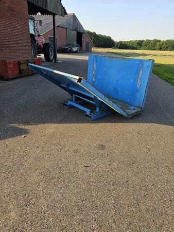 Kiepbak kantelbak heftruck voor lang materiaal, Voorzetapparatuur