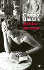 Achter de deur / De Ferrara romans 9789403102603, Verzenden, Gelezen, Giorgio Bassani