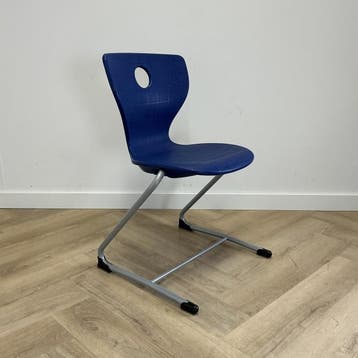 Pantoswing leerlingstoel zithoogte 47 cm, blauw -grijs, Huis en Inrichting, Stoelen, Ophalen of Verzenden, Gebruikt, Stof, Eén