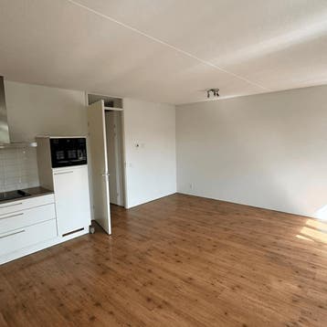 Appartement in Almere gevonden voor €1950,- pm, Direct bij eigenaar, Almere, Appartement, Almere