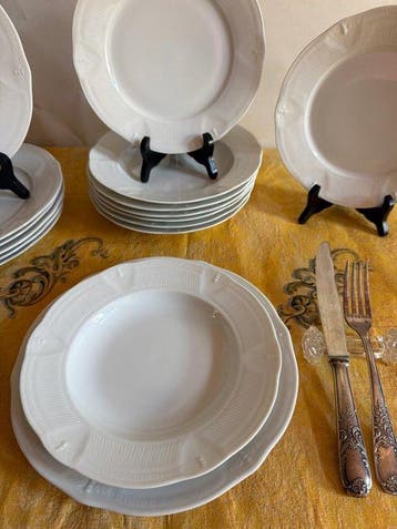 Victoria Porcelaine de Limoges -Established 1868 -