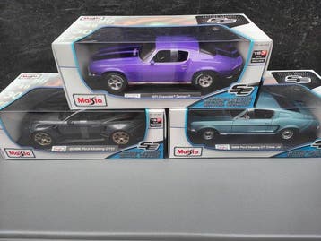 Maisto 1:18 - Model sportwagen (3) - 2025 Ford Mustang GTD;, Nieuw
