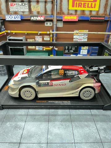 IXO 1:18 - Modelauto - Toyota GR Yaris Rally 1 Hybrid No.69,, Nieuw