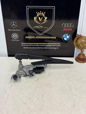 Ruitenwisser motor achter Toyota Auris Touring bj.2016, Auto-onderdelen, Gebruikt, Toyota