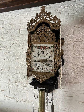 Friese stoelklok - Antiek Hout, Lood - 1880-1920, Antiek en Kunst, Antiek | Klokken