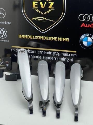 Deur hendel set BMW 3 serie bj.2007 kleur Titan Silver metal, Gebruikt, BMW