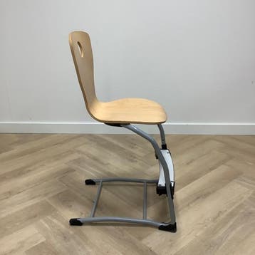schoolstoel / leerlingstoel met voetenplank, VS Level76-LuPo, Ophalen of Verzenden, Gebruikt, Hout, Eén