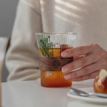 Japanse Stijl Glazen Koffiemok 350ML met Walnoothouten Sleev, Verzenden, Nieuw