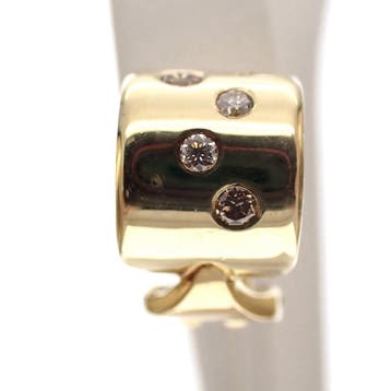 Gouden oorstekers met diamanten 0,15 ct. (Oorbellen), Gebruikt, Overige kleuren, Ophalen of Verzenden, Met edelsteen