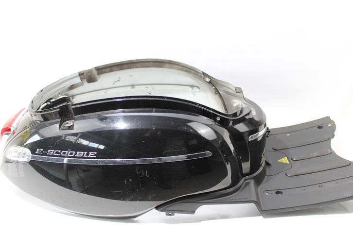 Complete achterkap + lampen | BTC e-cruise | e-scoobie, Fietsen en Brommers, Brommeronderdelen | Scooters, Gebruikt
