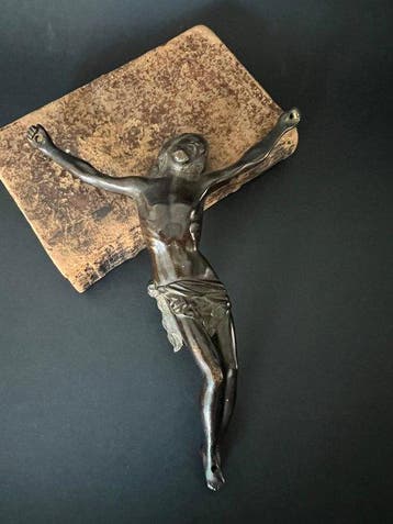 Crucifix - Brons - 1550-1600 - Corpus Christi