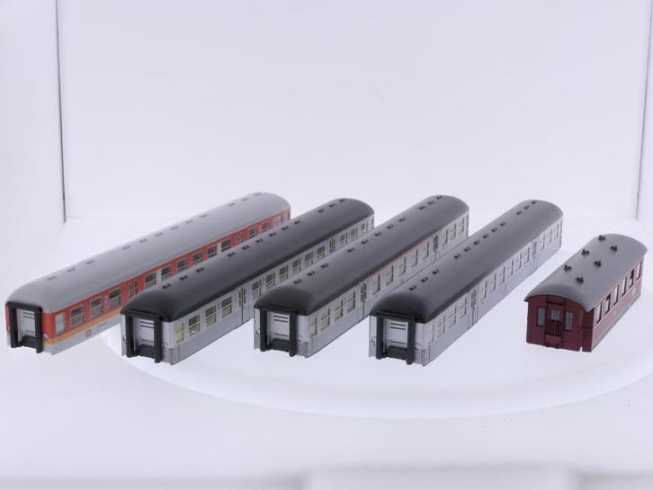 Schaal H0 Märklin 2862, 4255, 4256 en 4335 set van 5 kapp.., Hobby en Vrije tijd, Modeltreinen | H0, Overige typen, Gebruikt, Märklin