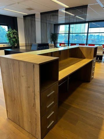 MANAGE-IT balie, natuur eiken, 288cm breed, Overige plaatsen, Ophalen of Verzenden, Nieuw in verpakking, Overige typen