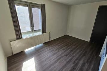 Studio Hoofdstraat in Emmen, Minder dan 20 m², Overige regio's