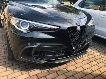 Alfa Romeo Stelvio QV Carbon Fiber Voorbumper flaps, Verzenden
